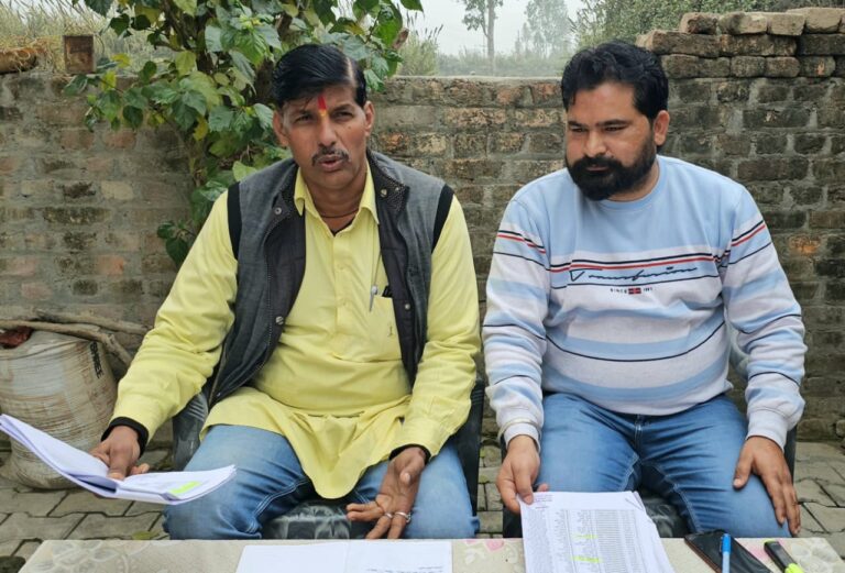 *नामित सभासद ने लगाये पालिका बोर्ड पर पीएम आवास में घोटाले के आरोप, साक्ष्यों के साथ सभासद ने सीएम और आयुक्त से मुलाकात की कही बात..*