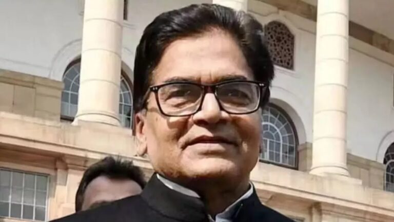*”औरंगजेब ने जितने मंदिर तुड़वाए उससे ज्यादा बौद्ध स्तूप शंकराचार्य ने तोड़े…” जानिए किस पार्टी के बड़े नेता ने दिया ये विवादित बयान…*
