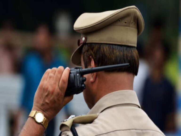 Uttarakhand” क्या हुआ जब पुलिसकर्मी ने एसएसपी की कार की ही ले ली तलाशी, जानिए आगे क्या हुआ; पुलिसकर्मी से क्या बोले SSP….