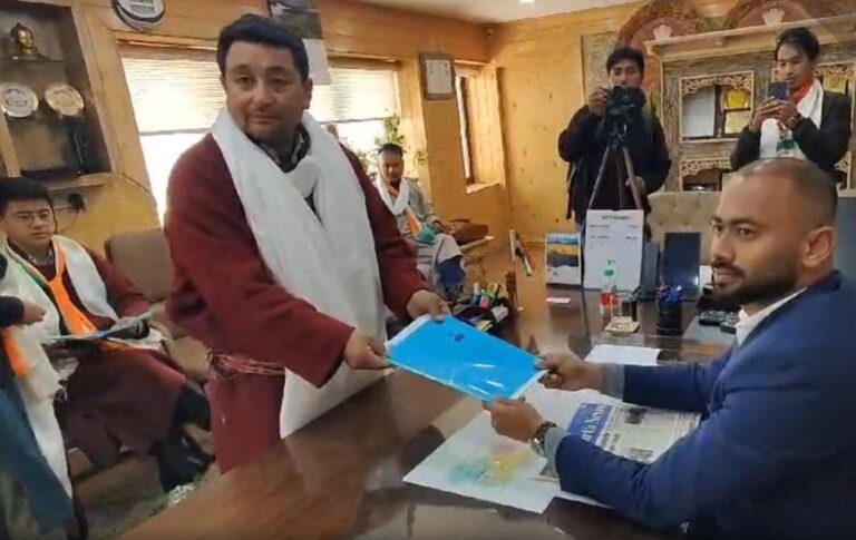 लद्दाख से बीजेपी सांसद सोरिंग नामग्याल कांग्रेस से लड़ेंगे चुनाव