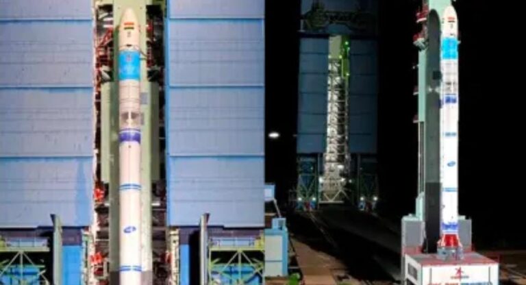 *ISRO ने फिर रचा इतिहास” धरती की धड़कन सुनने वाला सेटेलाइट किया लॉन्च; जानिए क्यों अहम है यह मिशन।*