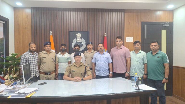 STF की बड़ी कार्यवाही: यूपी-उत्तराखंड बॉर्डर से 7 किलो अफीम के साथ 2 अंतर्राज्यीय तस्कर गिरफ्तार